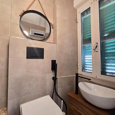 Апартаменты Palmari - 2 Minutes From The Ariston - Wi-fi *